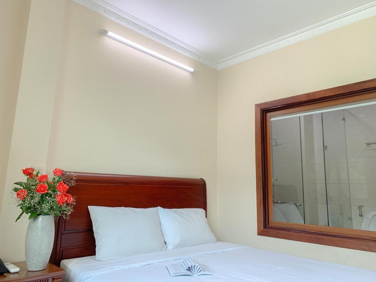 Red Sun Airport Saigon Hotel مدينة هوشي منه المظهر الخارجي الصورة